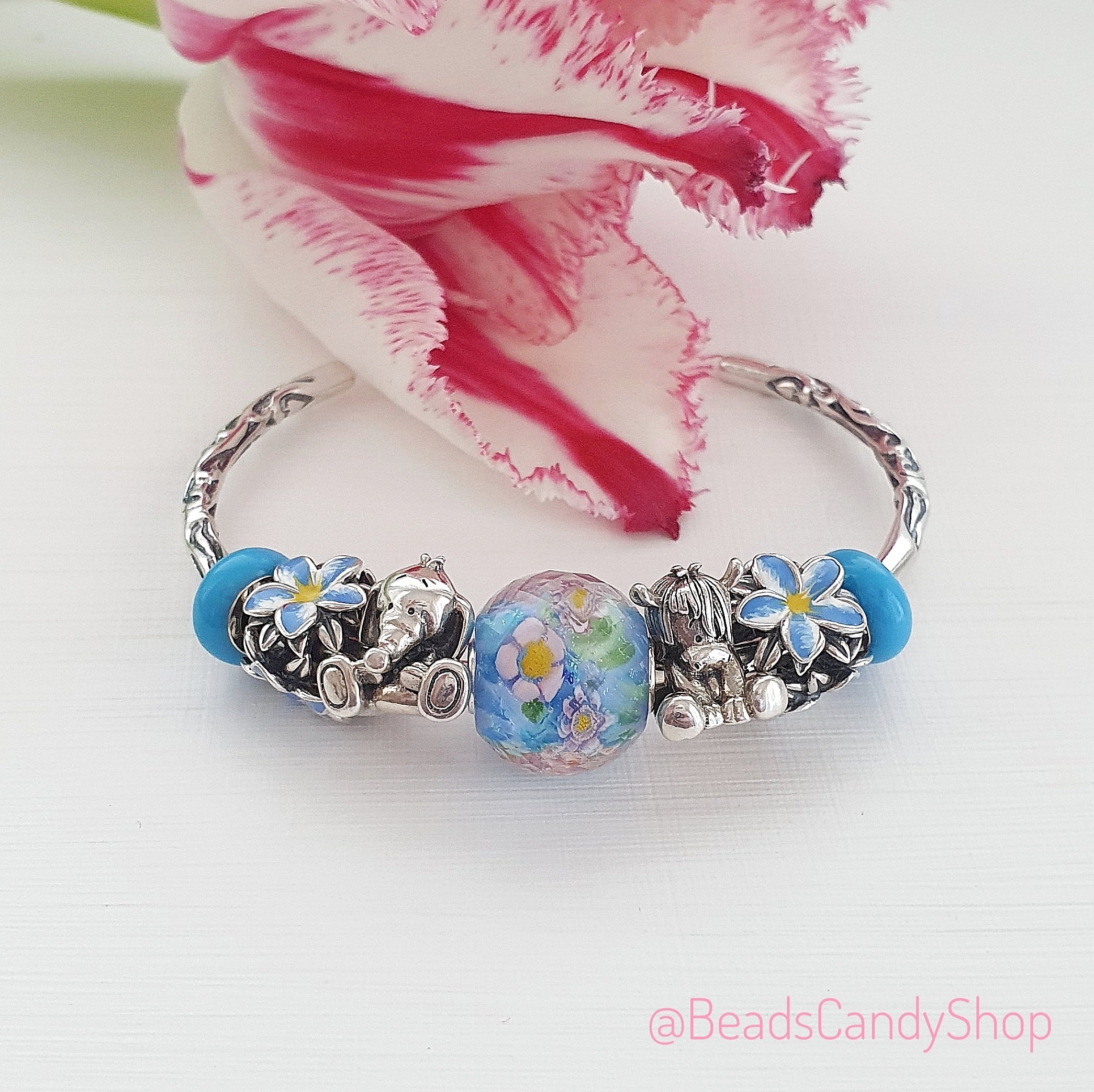 Happy Blue Design