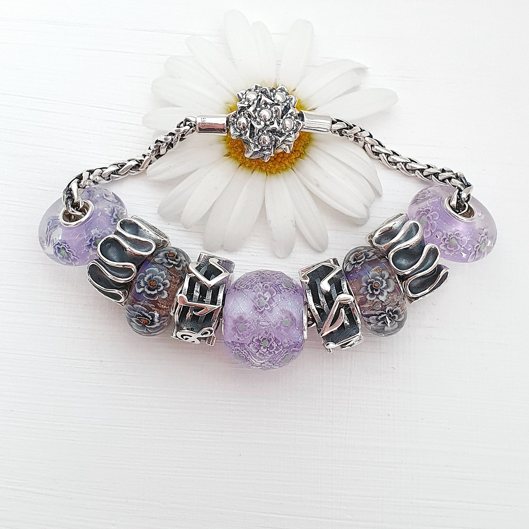 Soft Lavender Design