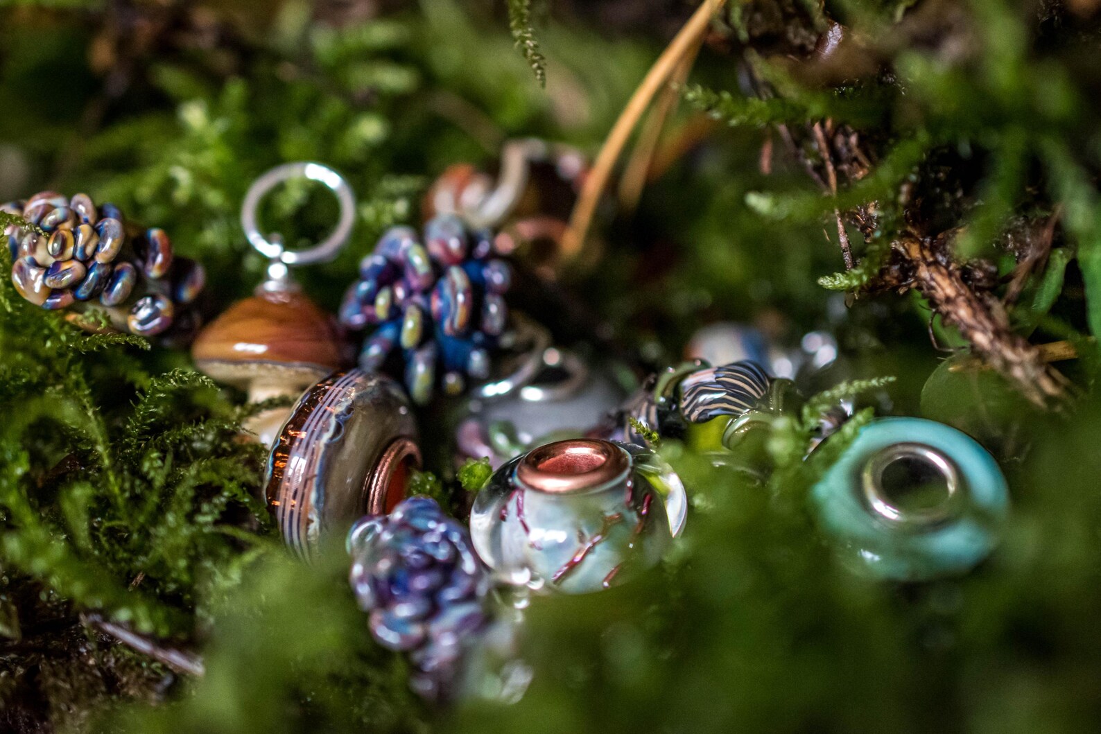 Kamane Under the Moss