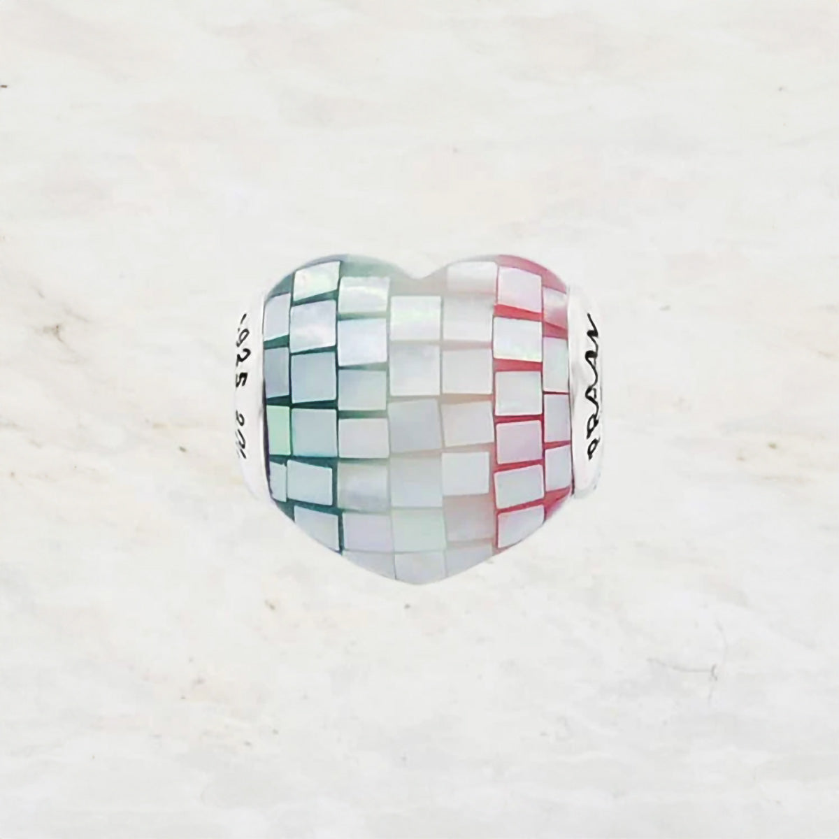 PRAAN Mother Of Pearl