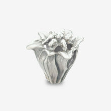 Load image into Gallery viewer, Casa Blanca Lily charm