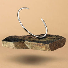 Load image into Gallery viewer, Horizon Bangle