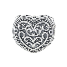Load image into Gallery viewer, Filigree Heart