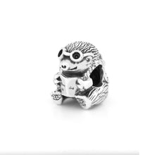 Load image into Gallery viewer, The Mole