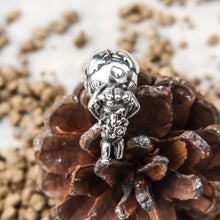 Load image into Gallery viewer, Atlas