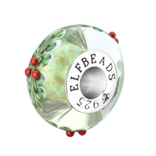 Load image into Gallery viewer, Merry Berry Wreath Evergreen