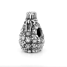 Load image into Gallery viewer, Lavender Charm