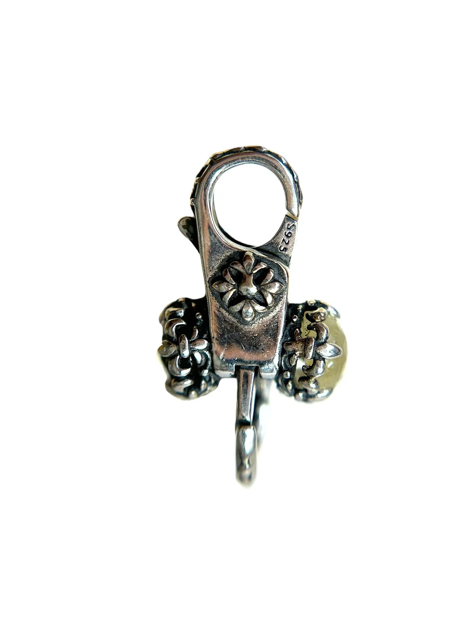 Fleur de lis Lock