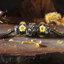 Load image into Gallery viewer, Midnight Sun Blossoms