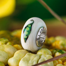 Load image into Gallery viewer, Pea Pod Delight