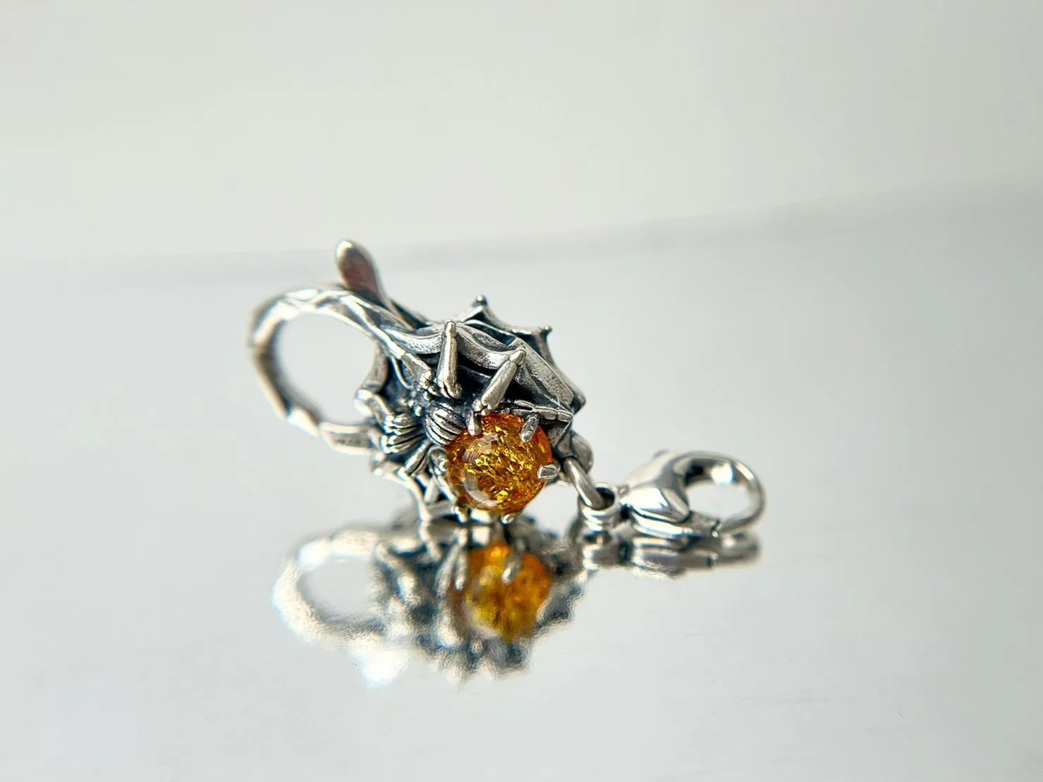 Itsy Bitsy Spider Lock