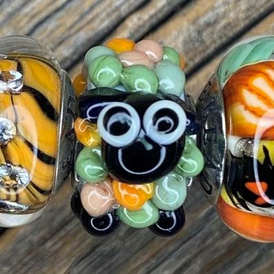 Green/Pumpkin Mix Sheep