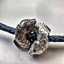 Load image into Gallery viewer, Double Bead "Dancing fishes" with cubic zirconia eyes