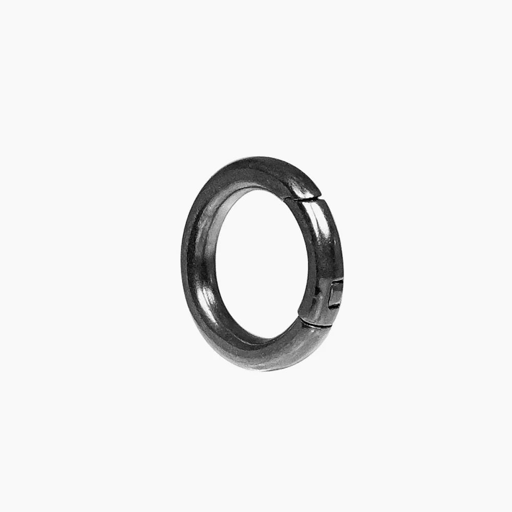 Play Basic (Black)