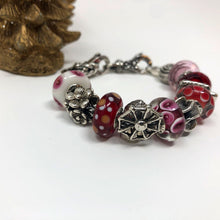 Load image into Gallery viewer, Daisies