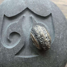 Load image into Gallery viewer, Dark Lava