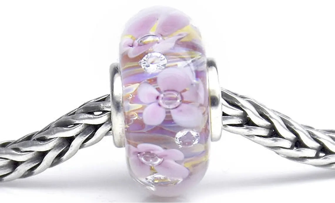 Five Flowers And Seven Crystals