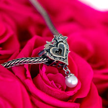 Load image into Gallery viewer, Precious Love