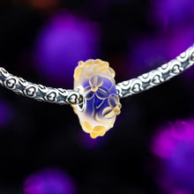 Load image into Gallery viewer, Beige Blue Flowertwig Frost
