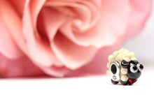 Load image into Gallery viewer, LOVEly Sheep