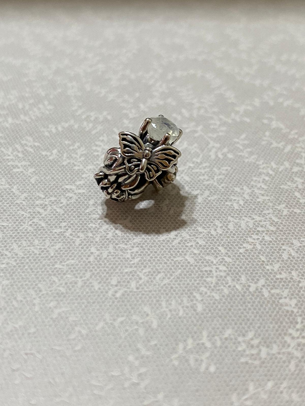 Majestic Garden Stopper