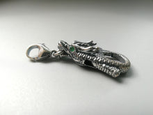 Load image into Gallery viewer, Naga Lock Emerald