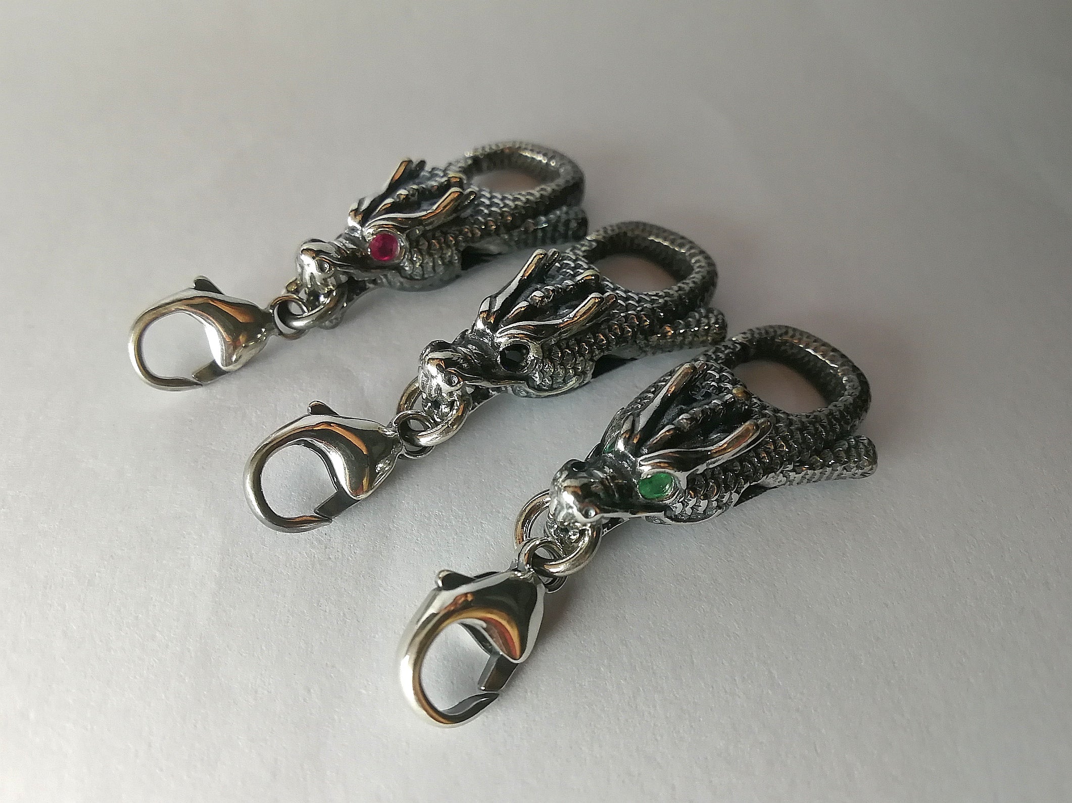 Naga Lock Emerald