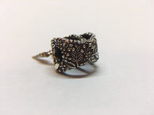 Load image into Gallery viewer, Peace Catcher