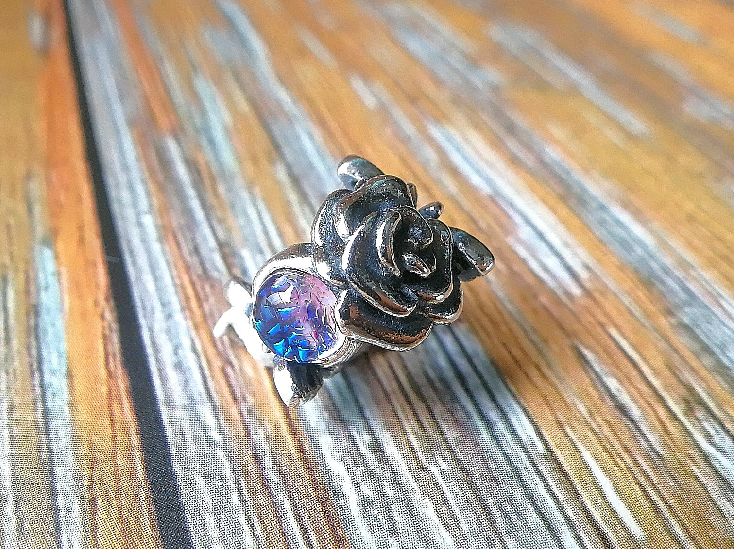 Rosa y Mariposa