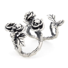 Load image into Gallery viewer, Rose Skull Flowerhugs