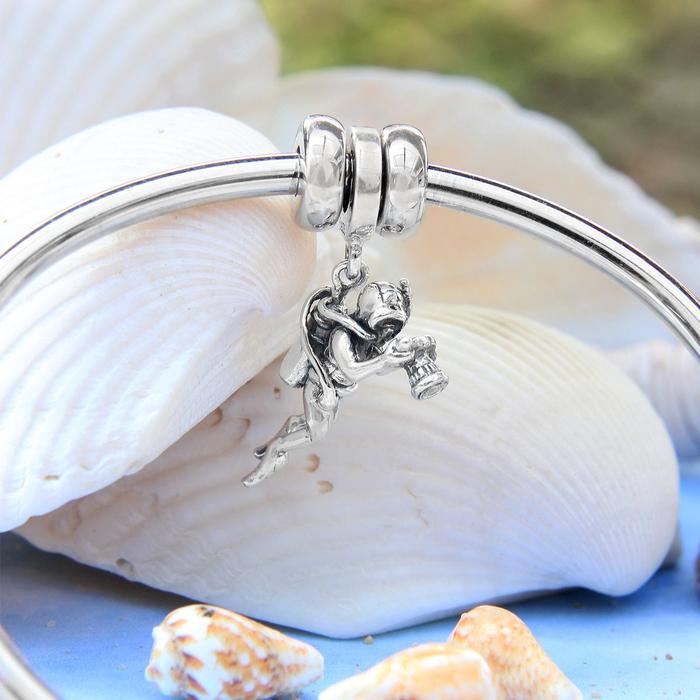 Scuba Diver Dangle Bead