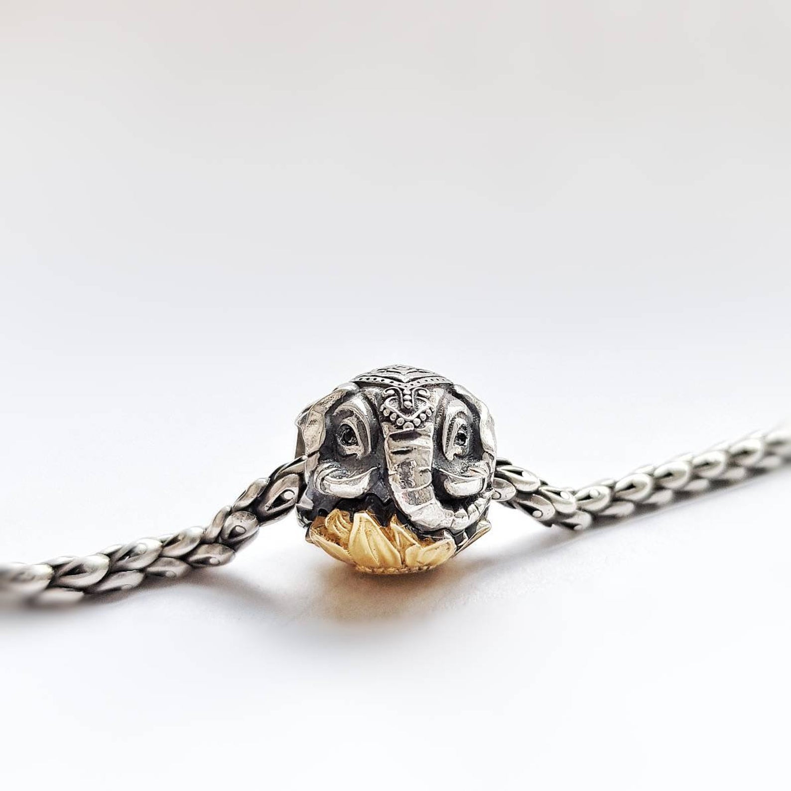 Sacred elephant - Silver bead with gildning