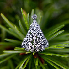 Load image into Gallery viewer, Snowflake Tree