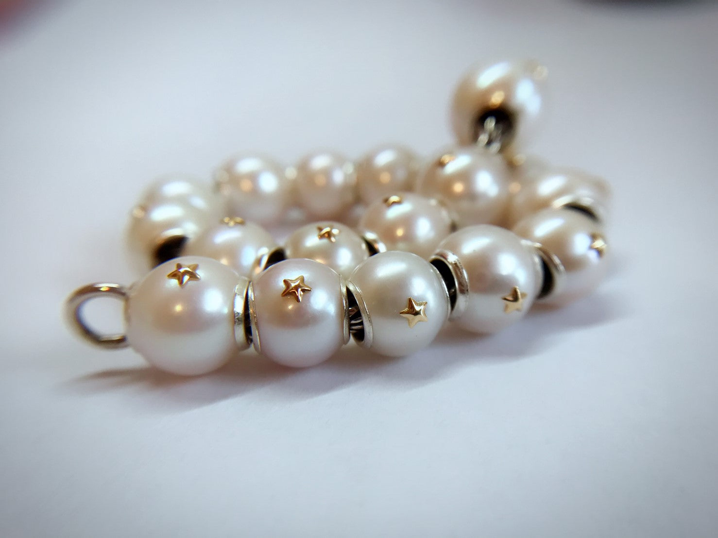 Starry Pearl - 18k star