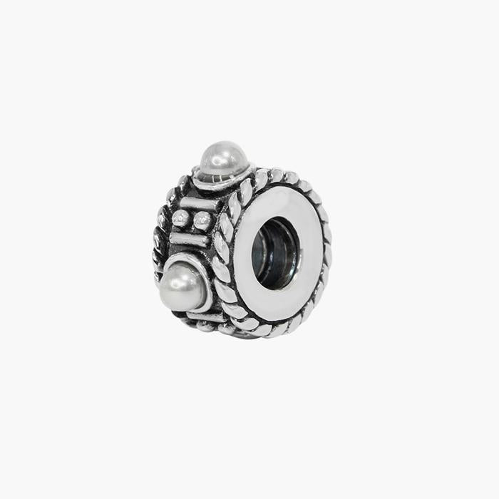 Tristan Small Pearl Bead