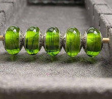 Load image into Gallery viewer, True Spring 2020