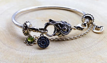 Load image into Gallery viewer, Faith Hope Love Safety Chain