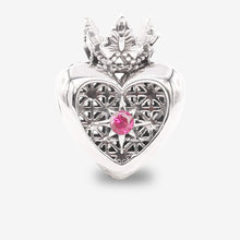Load image into Gallery viewer, Pink Queen Heart Charm