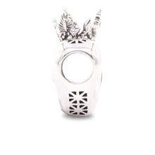Load image into Gallery viewer, Pink Queen Heart Charm