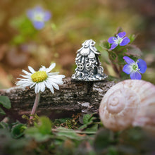 Load image into Gallery viewer, Spring Cottage