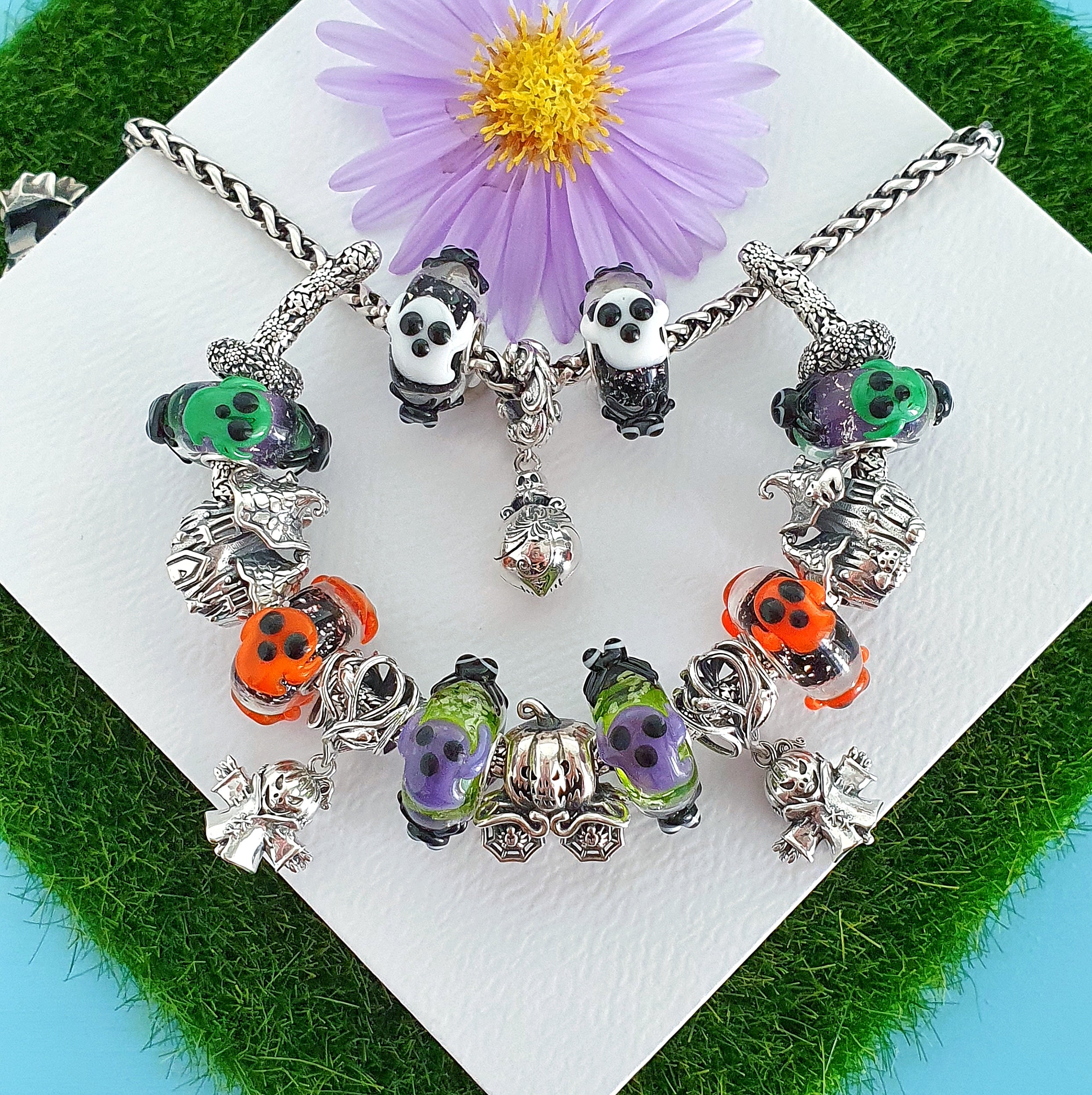 Ghost and Spiders Design