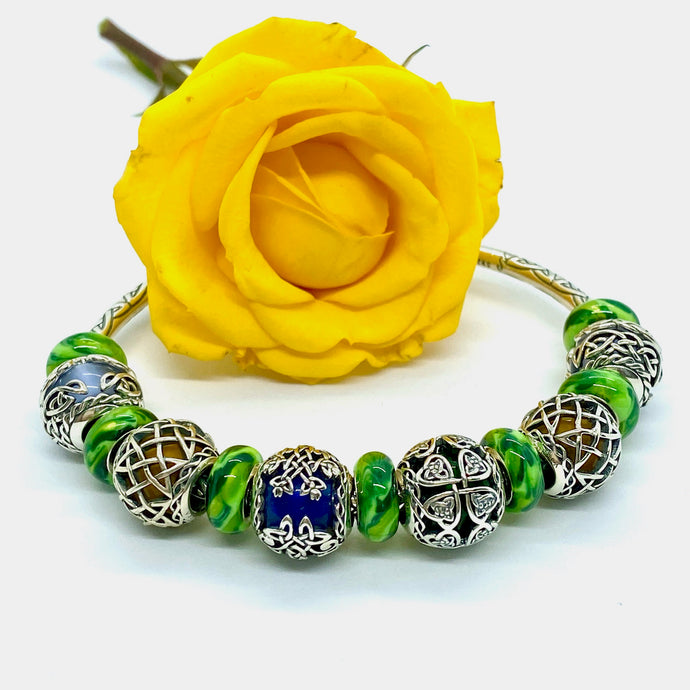 Irish Celtic design