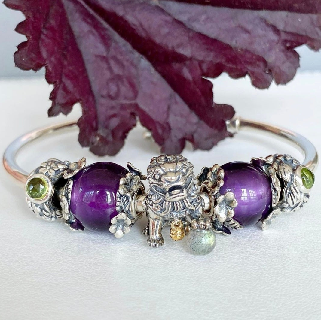 Oriental Lion Design