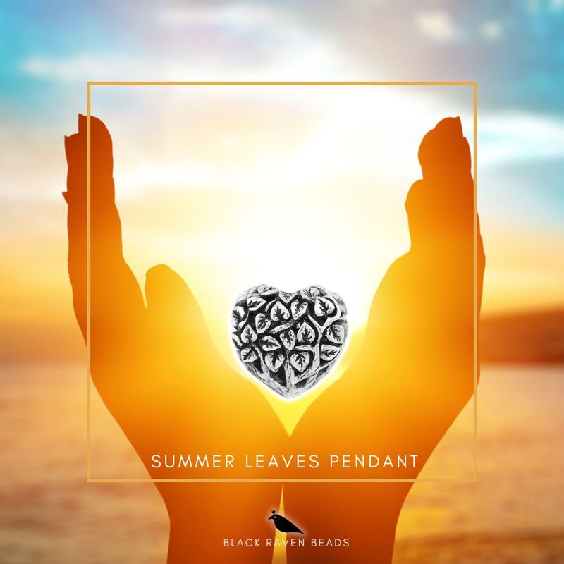 Leaf pendant