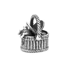 Load image into Gallery viewer, Picknick Basket Bunny

