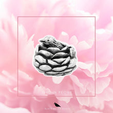 Load image into Gallery viewer, Bird in Peony
