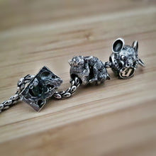Load image into Gallery viewer, Double bead &quot;Moon cats&quot;
