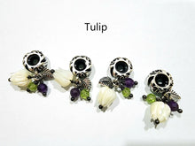Load image into Gallery viewer, Flowery Dangle Stopper - Tulip
