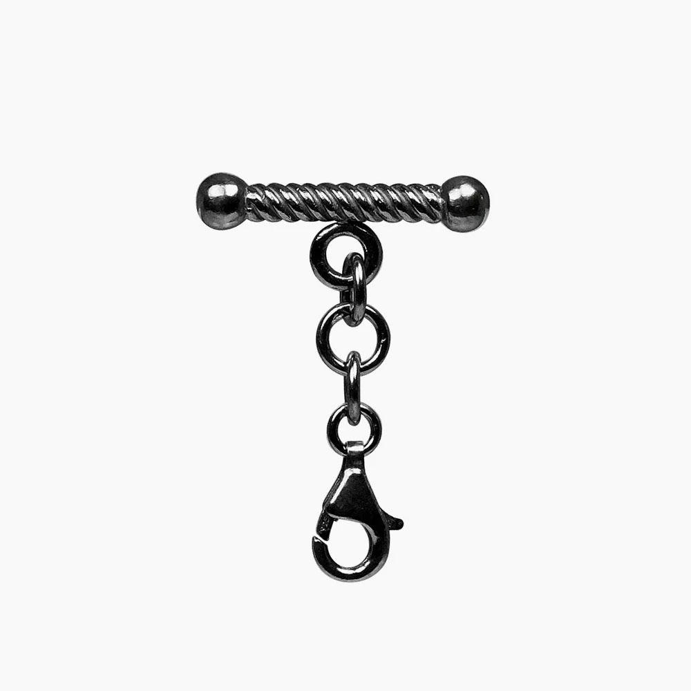 Play Toggle With Clasp (Black)
