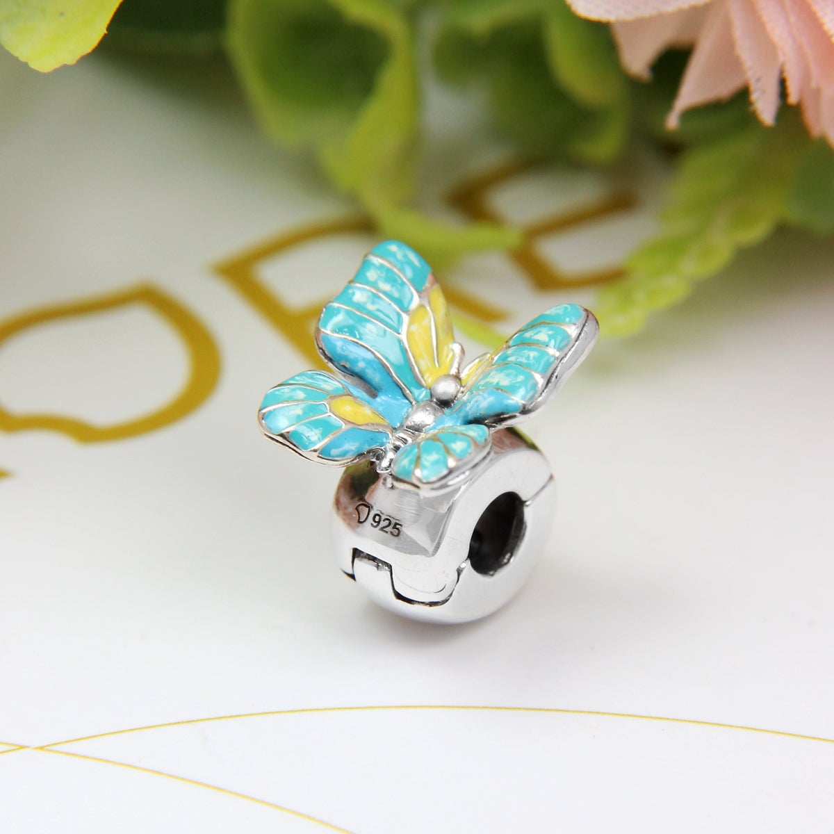 Green-Yellow Butterfly Clip Lock